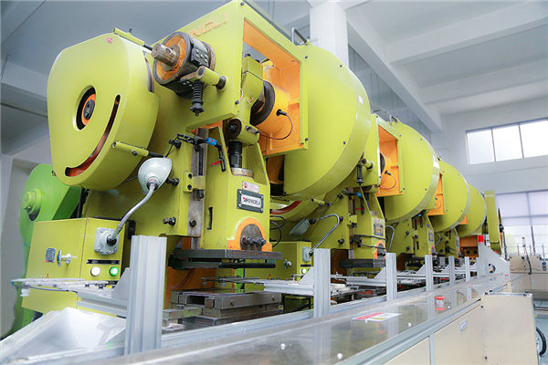 包头原友包(bāo)装机械有限公(gong)司金屬包裝生(sheng)産設備