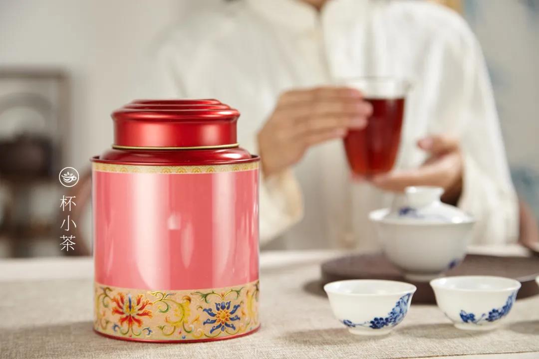 如何存(cún)茶葉，全(quán)看你會(hui)不會用(yong)茶葉罐(guan)！